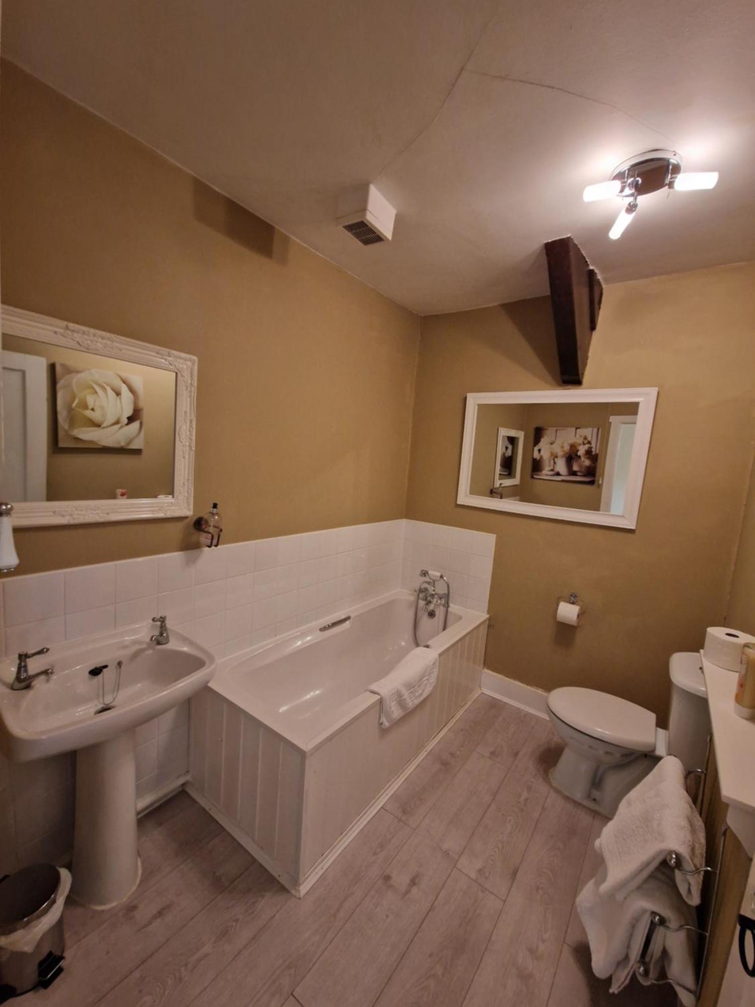 2 Stanhope Hall B&B Bishop Auckland Ngoại thất bức ảnh