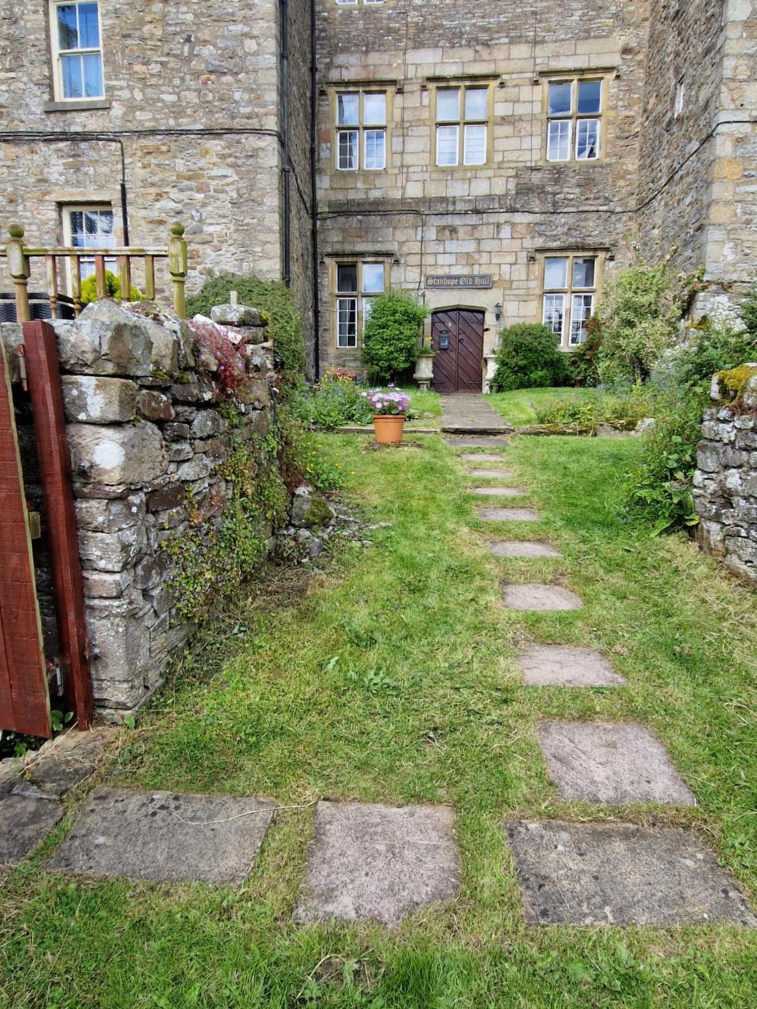 2 Stanhope Hall B&B Bishop Auckland Ngoại thất bức ảnh
