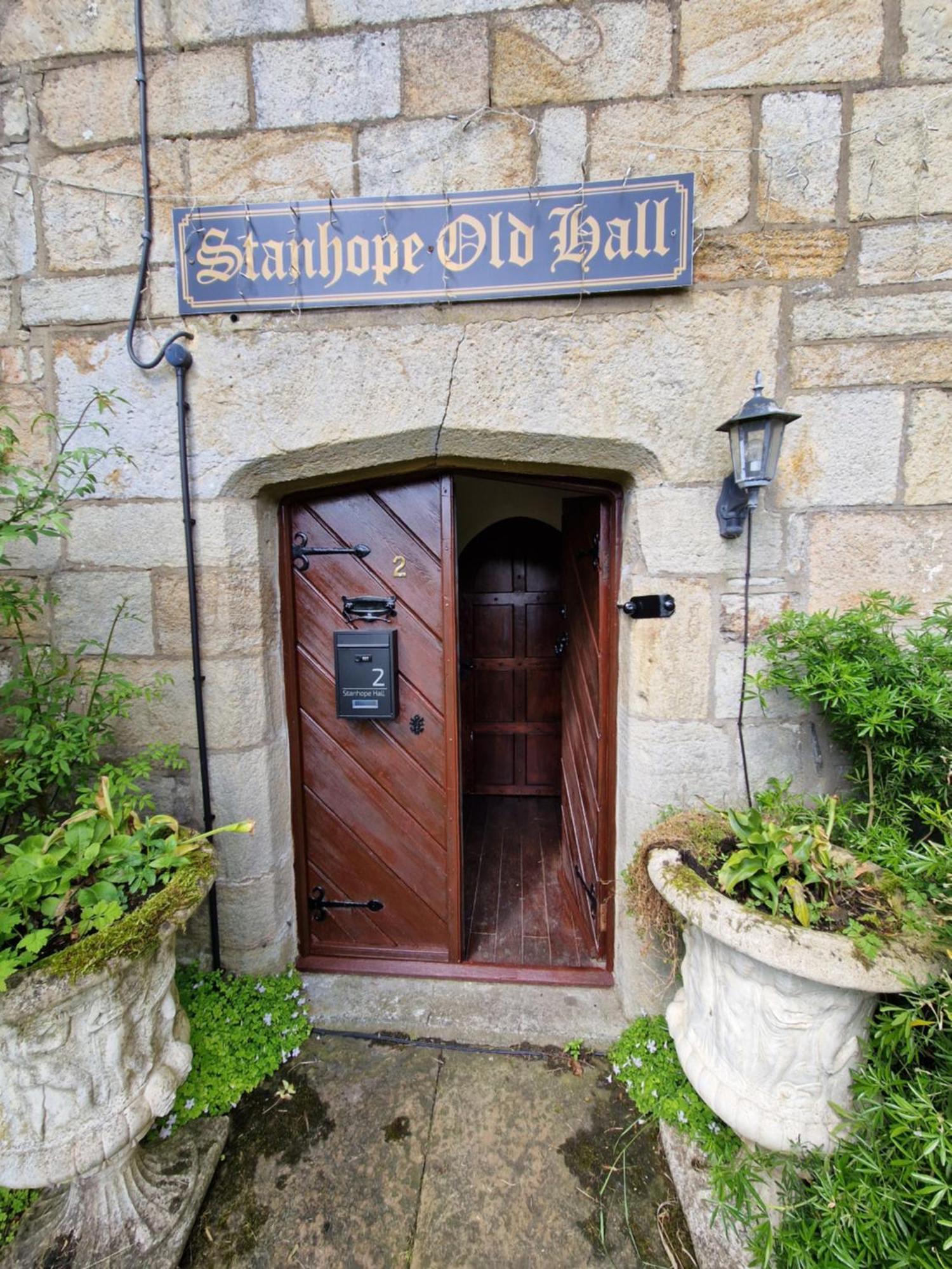 2 Stanhope Hall B&B Bishop Auckland Ngoại thất bức ảnh